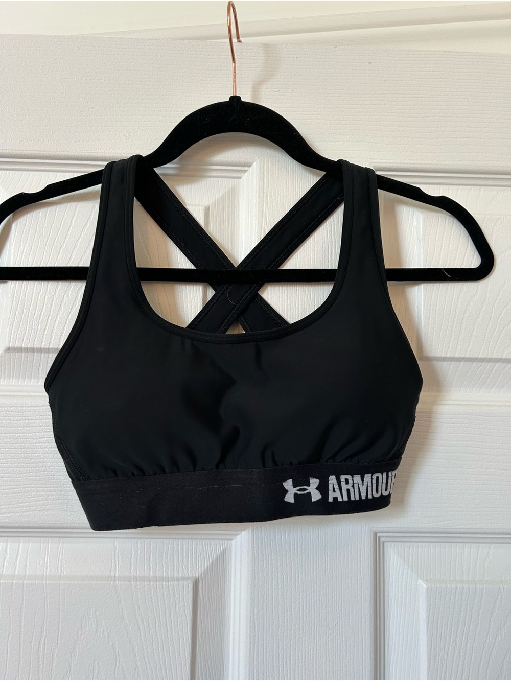 Under Armour Black Crossback Logo Sports Bra